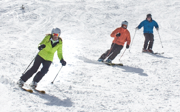 people-skiing